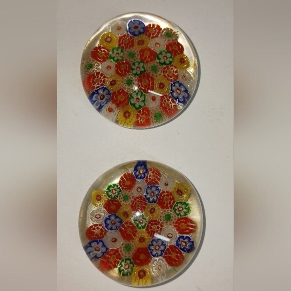 Set of 2 Paperweights Millefiori Floral Millefiori Paperweights China